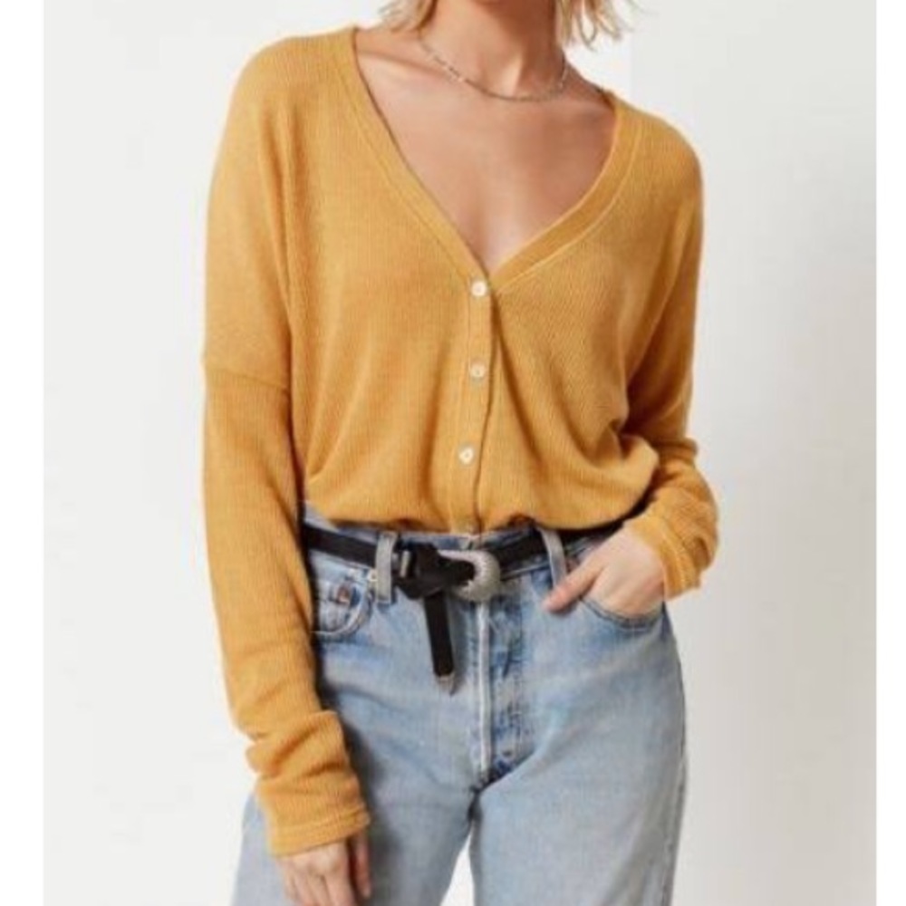 Urban outfitters oversized thermal button tee